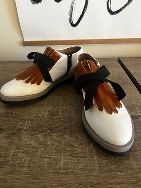 NEW “All Black” White/Brown  Leather Fringe Loafers w. Ribbon/Anthropologie $198